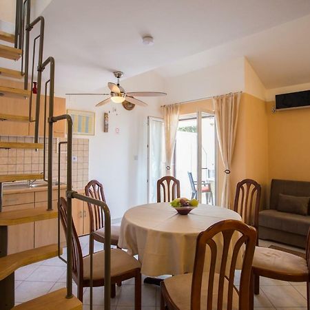 Apartment Smuljic Vrboska Εξωτερικό φωτογραφία