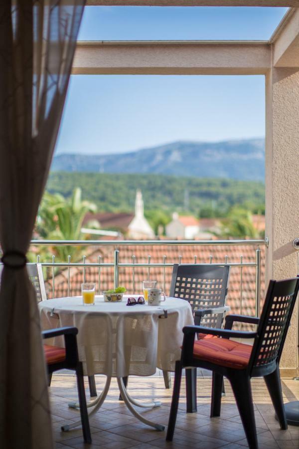 Apartment Smuljic Vrboska Εξωτερικό φωτογραφία